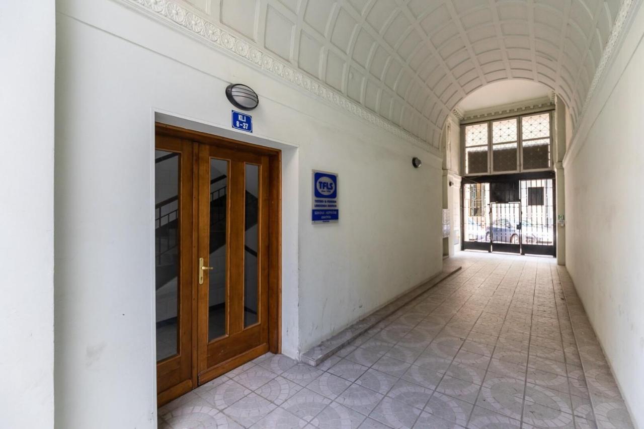 Boduena 4 - Elegant Apartment In Warsaw Centre By Noclegi Renters ภายนอก รูปภาพ